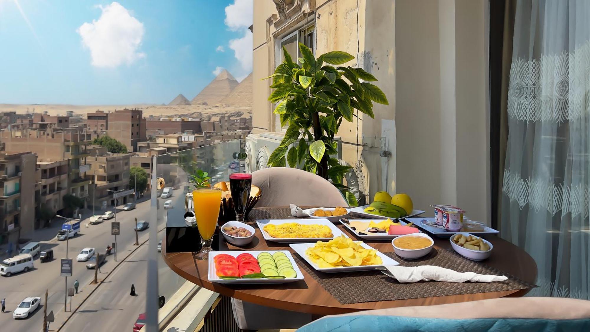 Imperial Pyramids Heights View Bed & Breakfast Nazlet el-Sîsi Eksteriør bilde