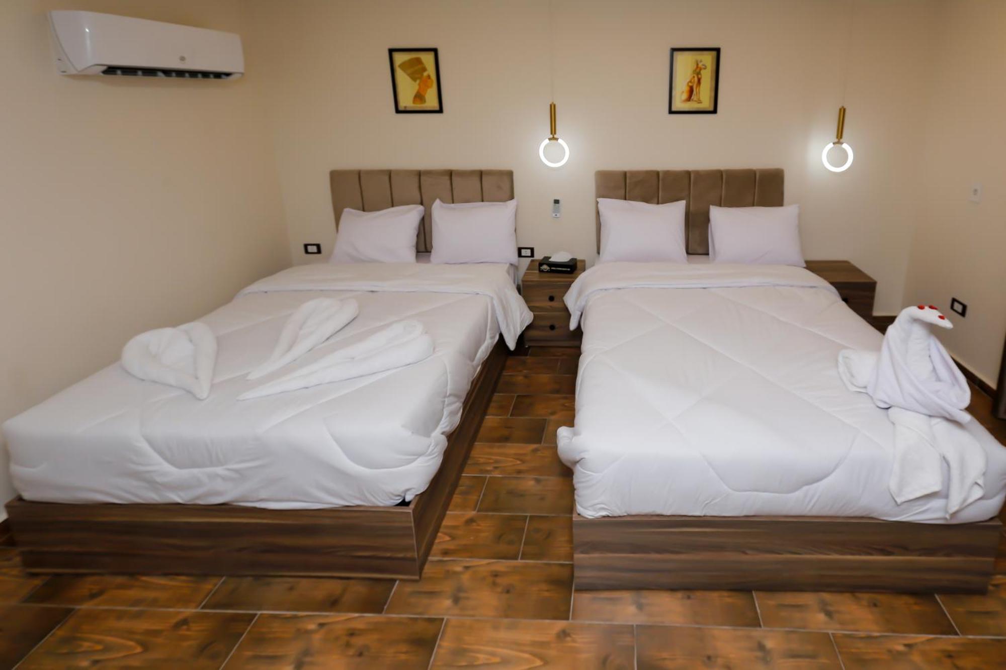 Imperial Pyramids Heights View Bed & Breakfast Nazlet el-Sîsi Eksteriør bilde