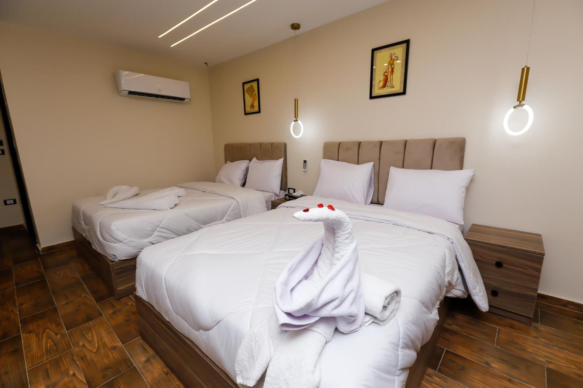 Imperial Pyramids Heights View Bed & Breakfast Nazlet el-Sîsi Eksteriør bilde