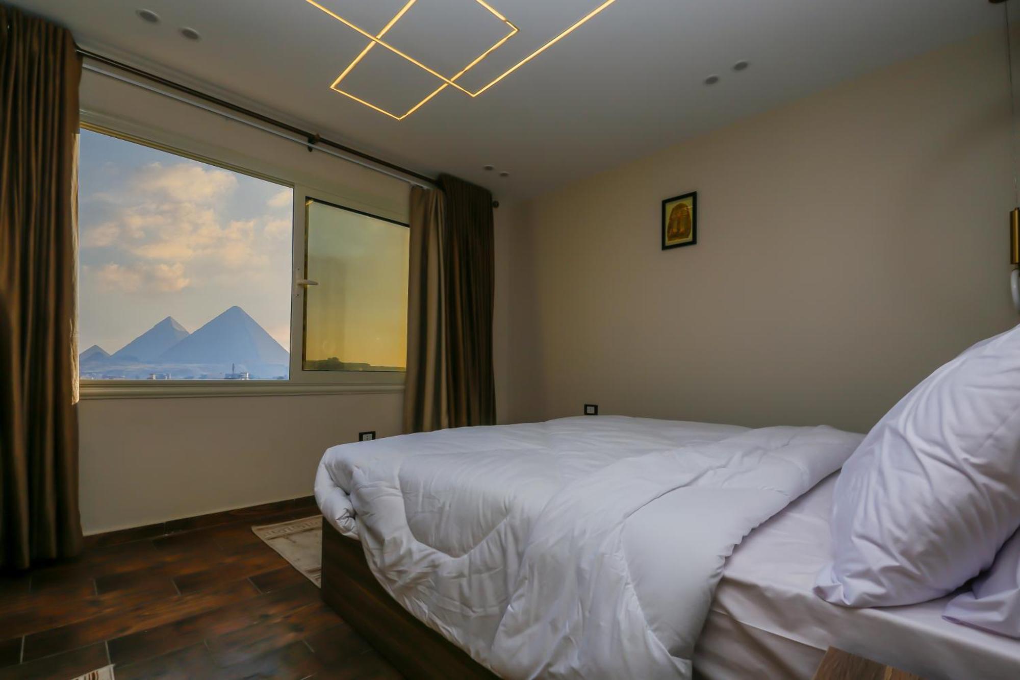 Imperial Pyramids Heights View Bed & Breakfast Nazlet el-Sîsi Eksteriør bilde