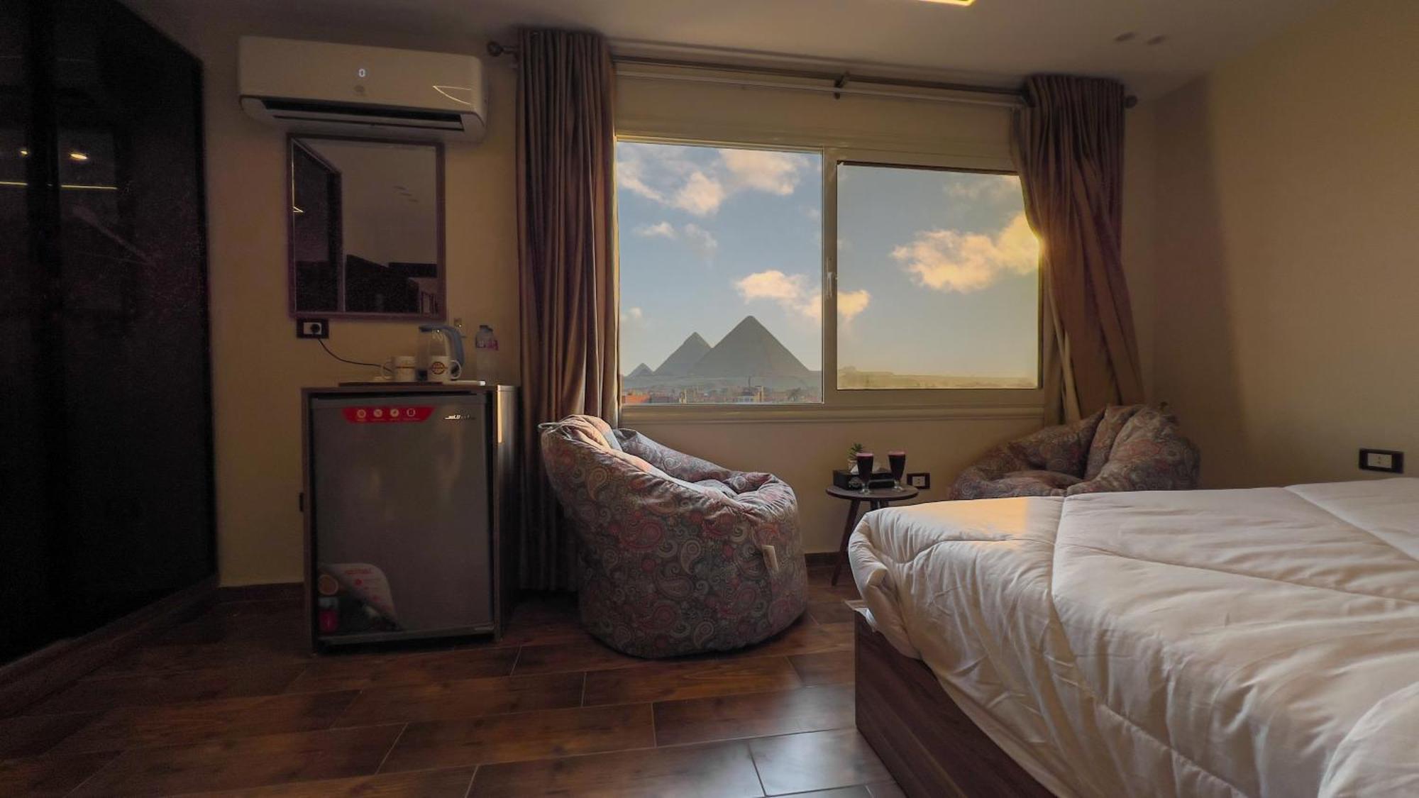 Imperial Pyramids Heights View Bed & Breakfast Nazlet el-Sîsi Eksteriør bilde